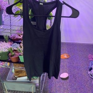 Lululemon swiftly tech racerback side 6 in black